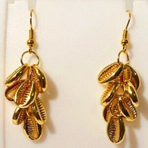 Gold plated shell earrings